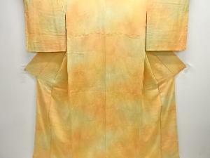 花更紗模様織り出し暈し色無地着物